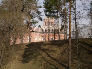 На фото территория музея-заповедника Царицыно