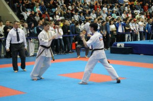 Лучшие бойцы киокусинкай со всей страны встретились на чемпионате в ЮАО