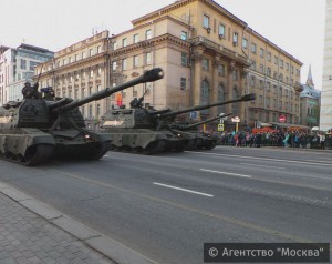 В Москве 5 и 7 мая будут проводиться репетиции парада Победы, приуроченного к 71-й годовщине окончания Великой Отечественной войны