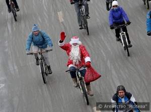 Участники прошлого велопарада в Москве