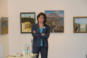«Диктатором» Тотального диктанта в галерее «Загорье» стала теле- и радиоведущая Светлана Сорокина