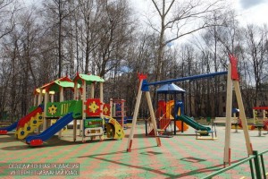 В районе Бирюлево Восточное провели ремонт малых архитектурных форм на детской площадке во дворе по адресу: Улица Бирюлевская, дом 30