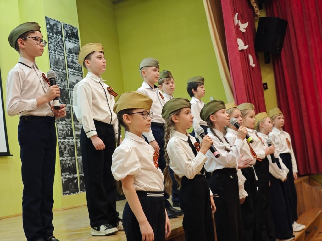 Праздничный концерт провели в школе №508. Фото: страница школы №508 в социальных сетях