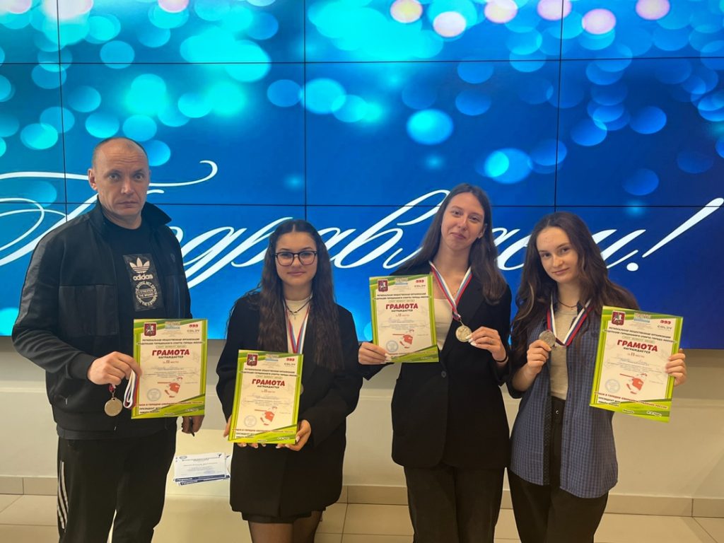 День общественных молодежных объединений отметили в Финансовом колледже №35. Фото: официальная страница учреждения в социальных сетях