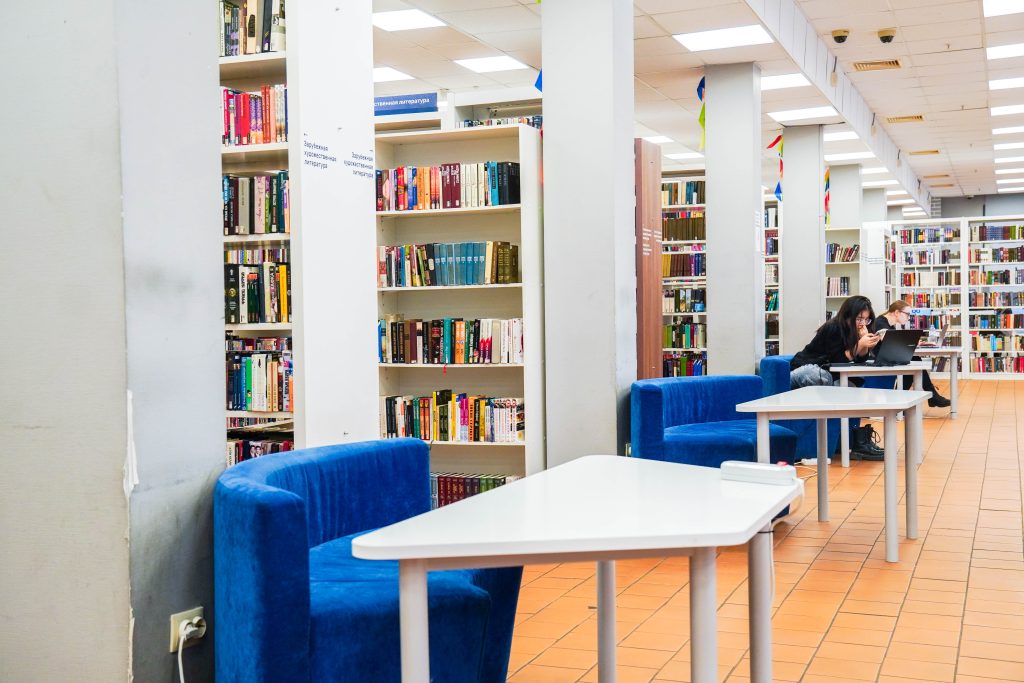 Выставка «Миры Рэя Брэдбери» пройдет в библиотеке №142. Фото: Ксения Догонашева, «Вечерняя Москва»