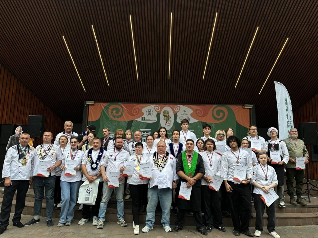 Студенты пищевого колледжа №33 приняли участие в фестивале «Вильям Похлебкин». Фото: страница пищевого колледжа №33 в социальных сетях