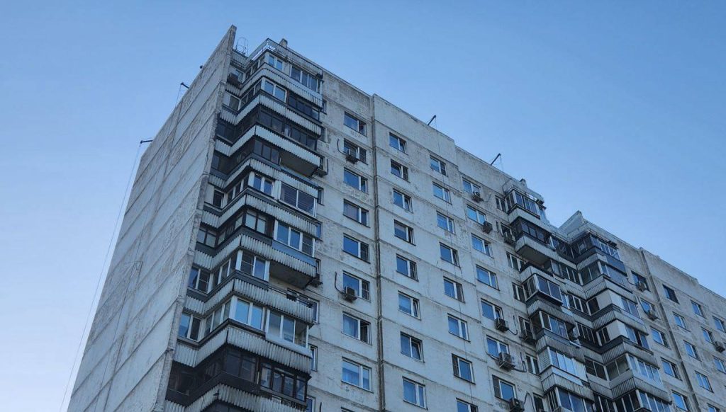 Еженедельный обход территории Бирюлева Восточного провел глава управы. Фото: Алина Моисеенко, «Вечерняя Москва»