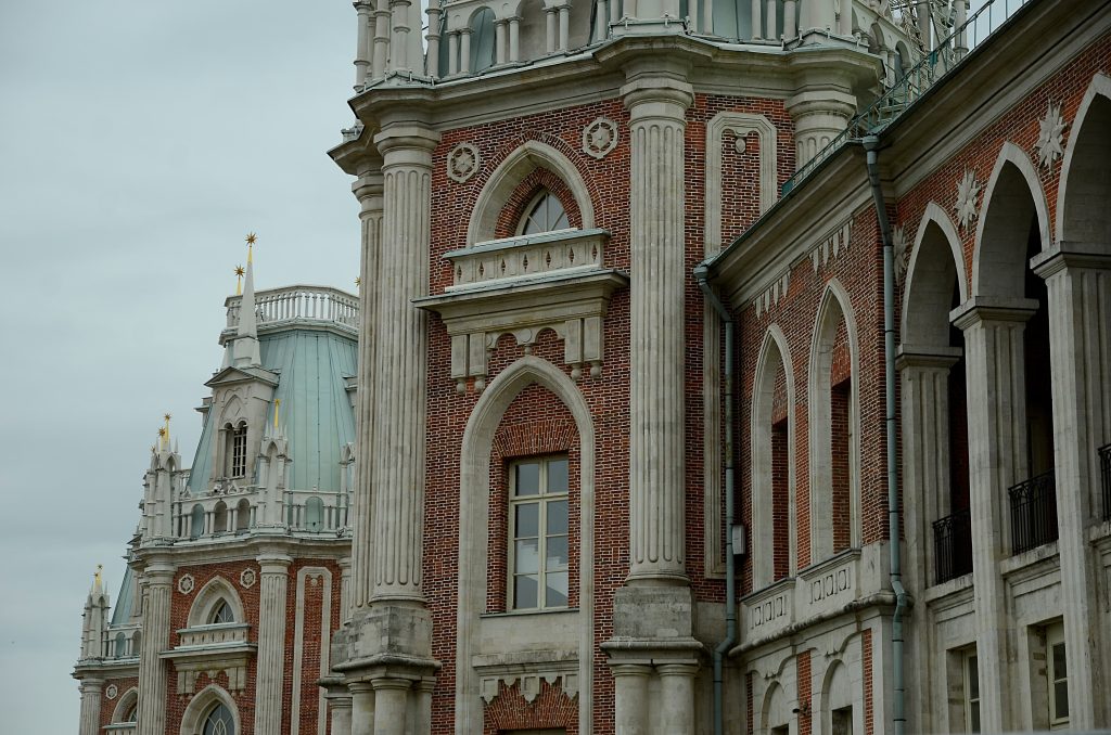 Флористический конкурс организуют сотрудники МЗ «Царицыно». Фото: Анна Быкова, «Вечерняя Москва»