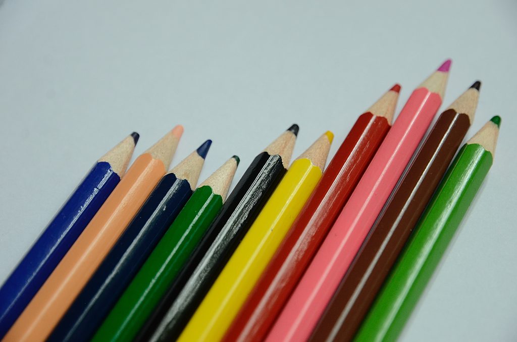 Жители Бирюлева Восточного смогут принять участие в творческом онлайн-конкурсе. Фото: Анна Быкова, «Вечерняя Москва»