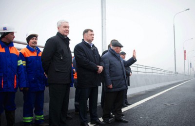 Пуск новой эстакады на МКАД стал завершением реконструкции Можайского шоссе - Собянин