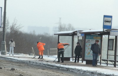 Уборка снега на Варшавском шоссе