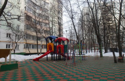 Детская площадка в районе Бирюлево Восточное