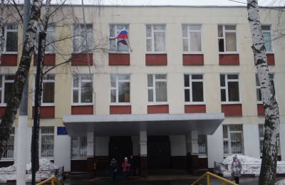 Школа №902 в районе Бирюлево Восточное