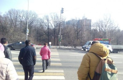 В районе Бирюлево Восточное отремонтировали неисправный светофор