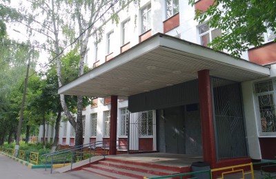 Одна из школ в Южном округе Москвы