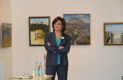 «Диктатором» Тотального диктанта в галерее «Загорье» стала теле- и радиоведущая Светлана Сорокина