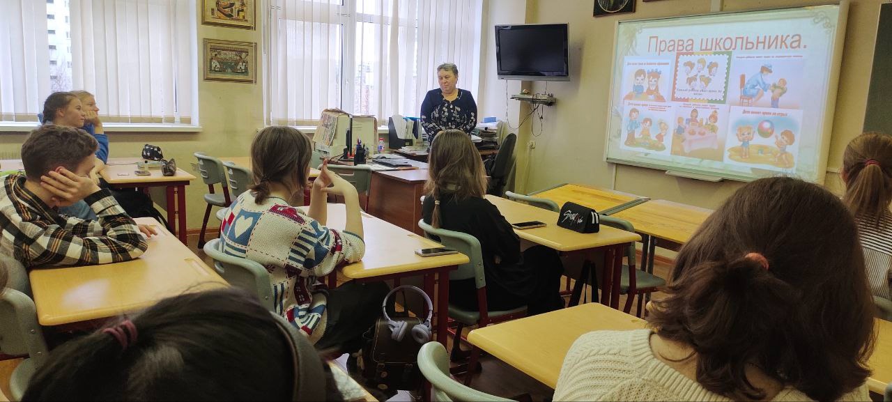 Правовой урок прошел в КДПИ имени Карла Фаберже. Фото: страница КДПИ имени Карла Фаберже в социальных сетях.