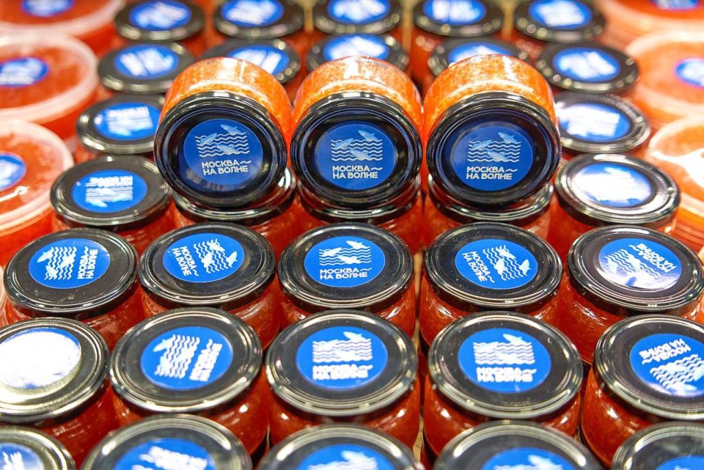 От Каспия до Камчатки: какую сельдь можно купить на рынках «Москва — на волне». Фото: Пресс-служба Департамента торговли и услуг города Москвы