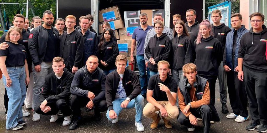 Как студенческие парламентские клубы Москвы поддерживают бойцов СВО. Фото: пресс-служба Департамента территориальных органов исполнительной власти города Москвы