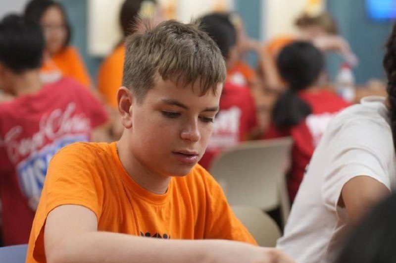 Ученик школы №947 побывал на саммите в Китае. Фото: официальная страница школы №947 в социальных сетях