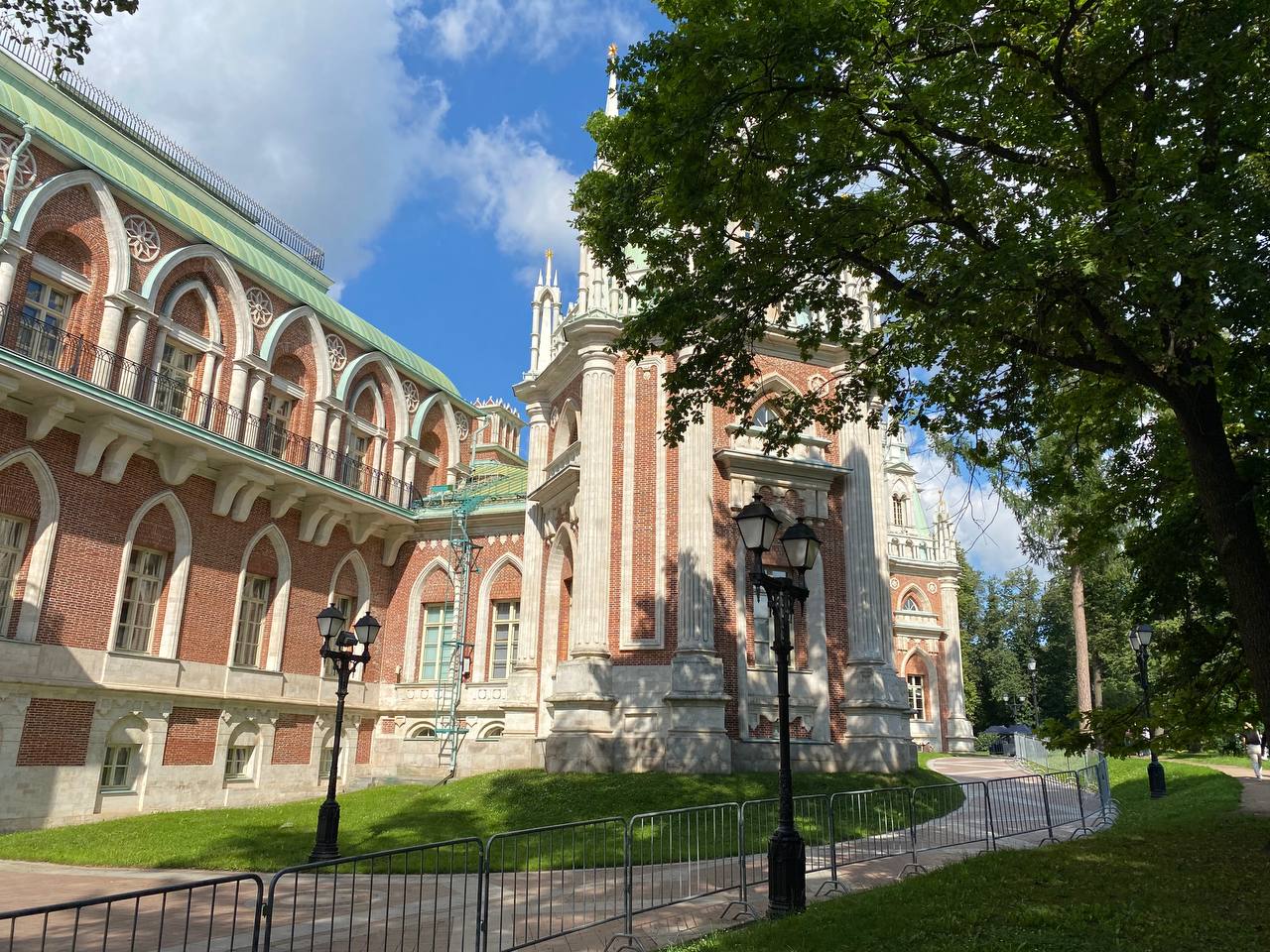 Расписание Фестиваля исторических садов появилось на сайте МЗ «Царицыно». Фото: Виктория Биятова, «Вечерняя Москва»