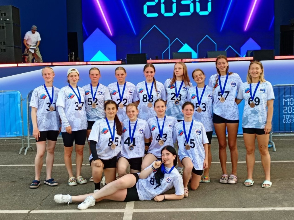 Воспитанницы Московской Гандбольной Академии заняли третье место на Чемпионате Москвы. Фото: официальный сайт Московской Гандбольной Академии