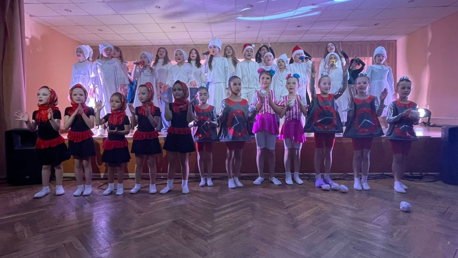 Новогодний концерт состоялся в ДК «Загорье». Фото: страница управы района Бирюлево Восточное в социальных сетях