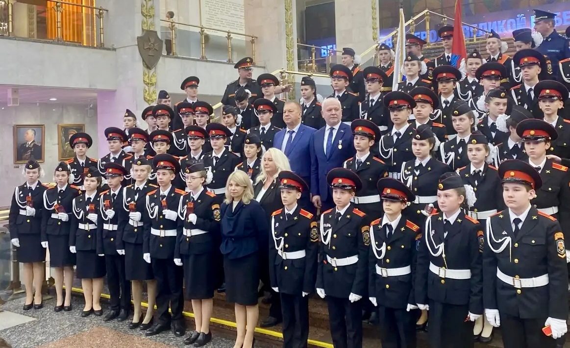 Кадеты школы №947 дали клятву в Музее Победы. Фото: страница школы №947 в социальных сетях