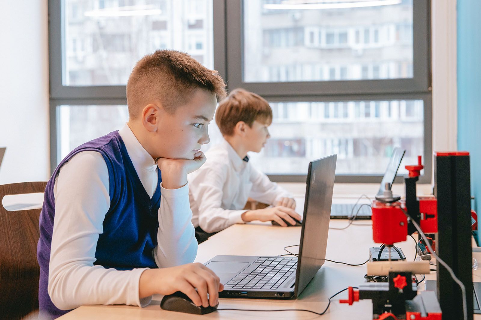 Новые кружки и секции открылись в школе №902 «Диалог». Фото: пресс-служба Департамента образования и науки города Москвы